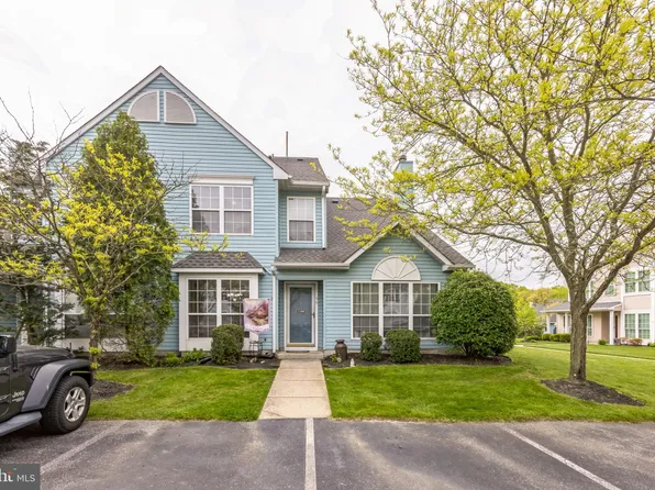 46 Tarragon Ct, Thorofare, NJ 08086