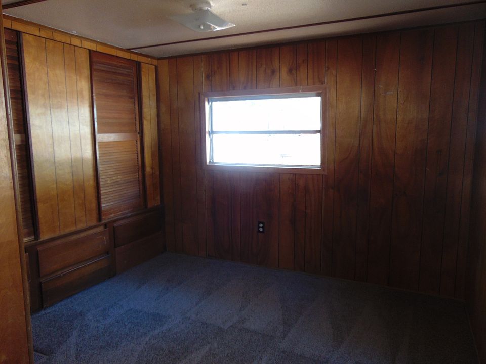 2nd image of 1500 S Golden Ave Trlr 96