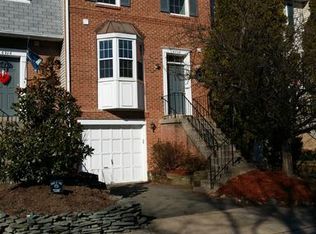 6708 Mockingbird Woods Ct, Lorton, VA 22079