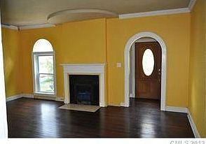5th image of 205 Park Dr