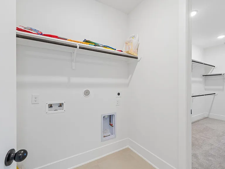 21127 Coral View Dr — Photo 11