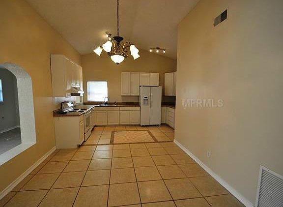 2nd image of 7903 Sapphire Ln