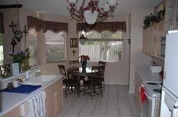3rd image of 215 SW 180th Ave