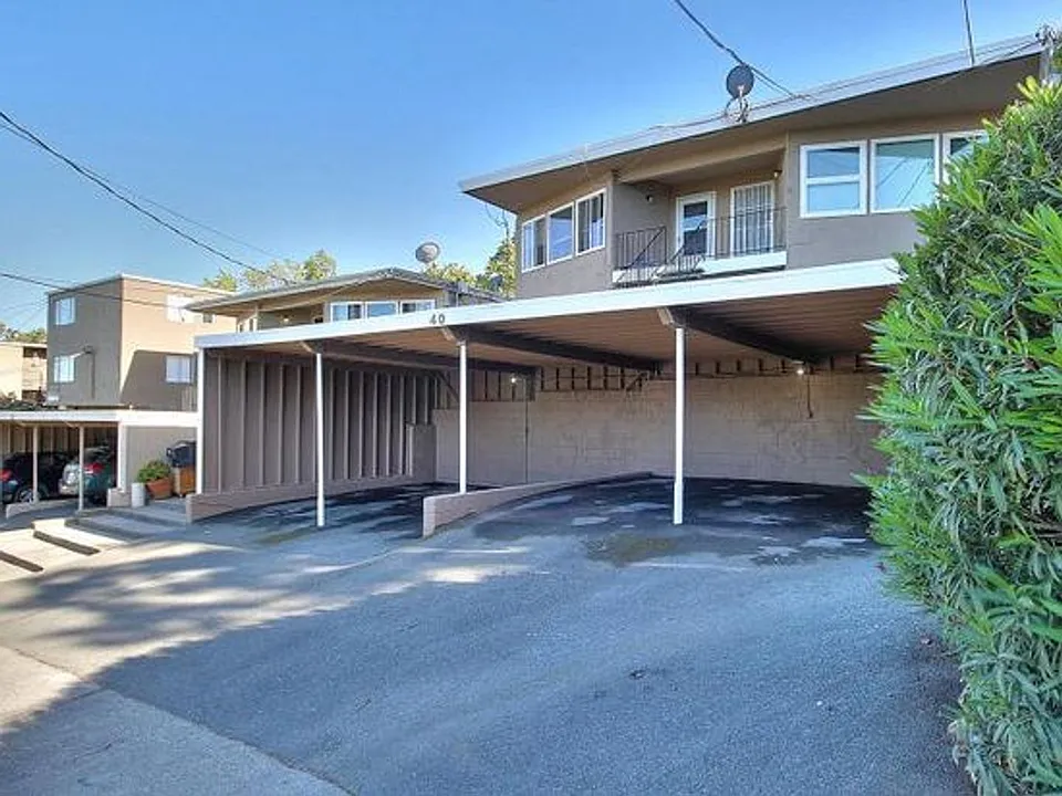 40 Carquinez Scenic Dr