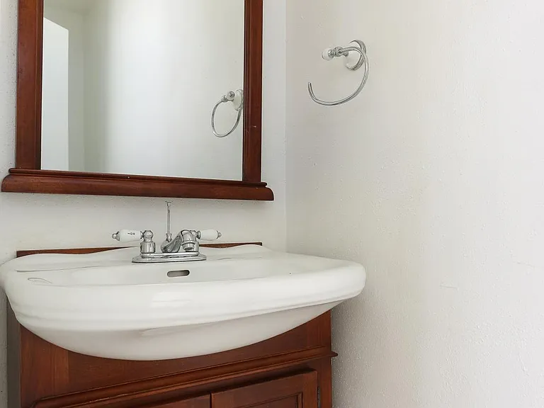 7107 Grassy Trl — Photo 19