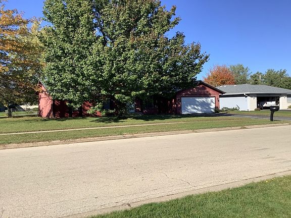 3rd image of 1008 Bunting Dr