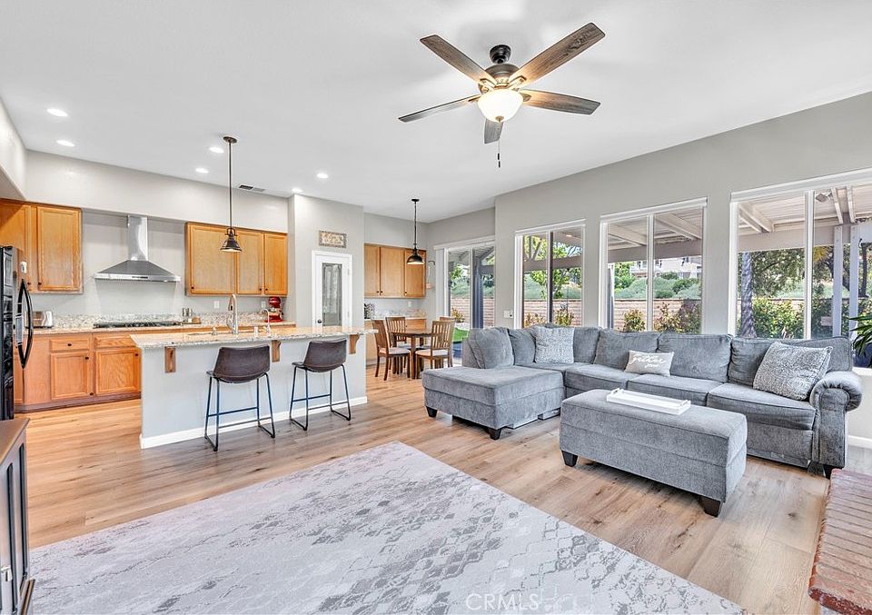 23476 Bending Oak Ct, Murrieta, CA 92562 | MLS #SW26096189 | Zillow