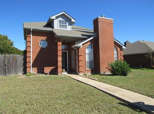 3607 Blossom Dr, Sachse, TX 75048