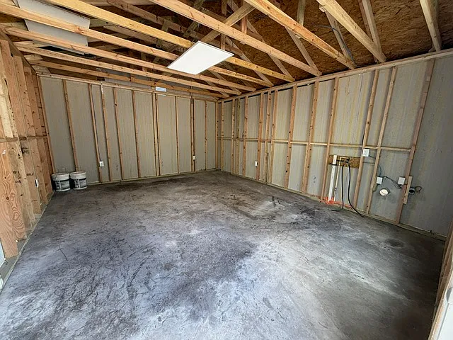 2573 County Road 426A — Photo 17