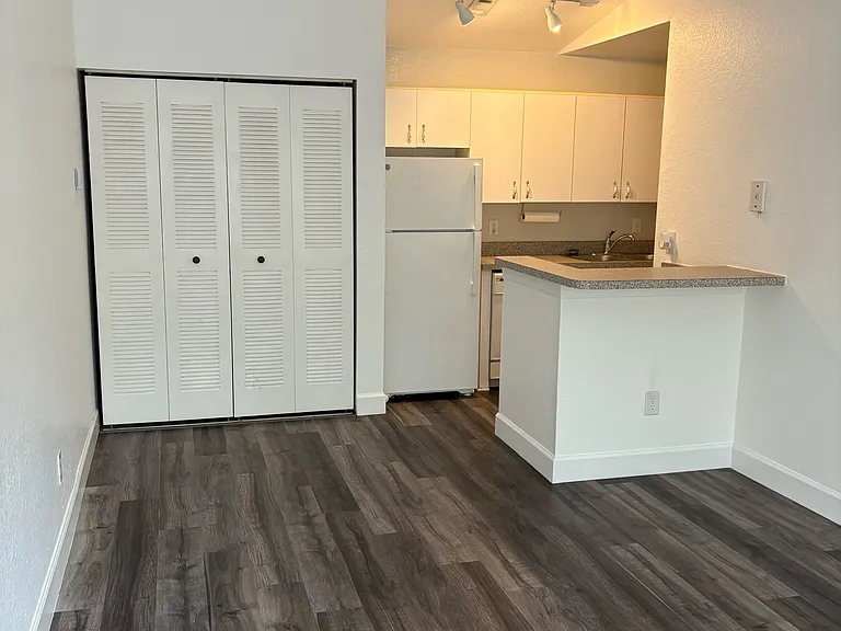 6316 Raleigh St #415 — Photo 1