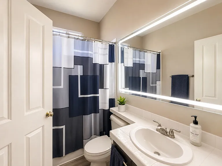 1461 W Harrison Ave — Photo 19