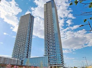 950 Portage Pkwy #4215, Vaughan, ON L4K 4Z4