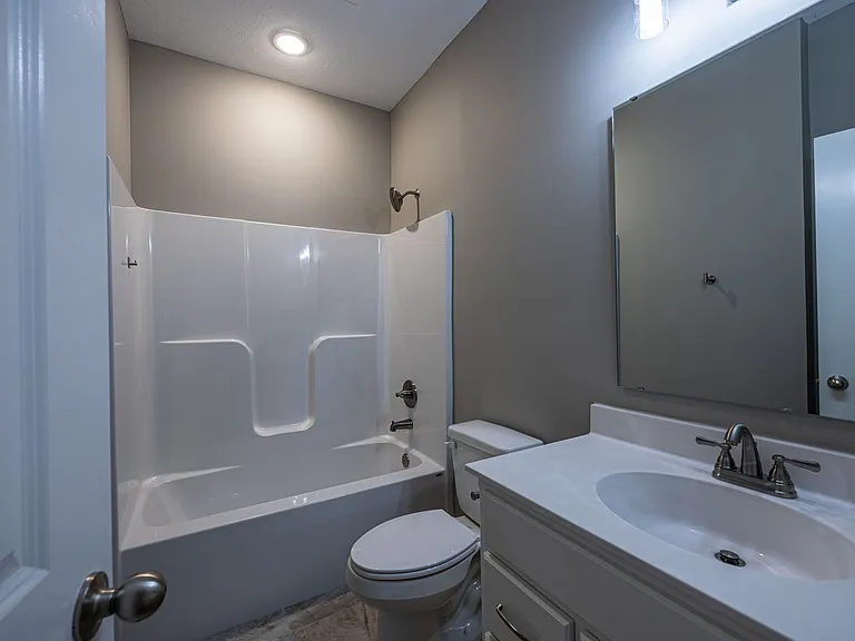 1212 William Pl — Photo 12