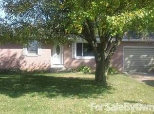 306 Daniel Pkwy, Washington, IL 61571