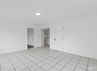 3571 E Portland Ave #B, Tacoma, WA 98404
