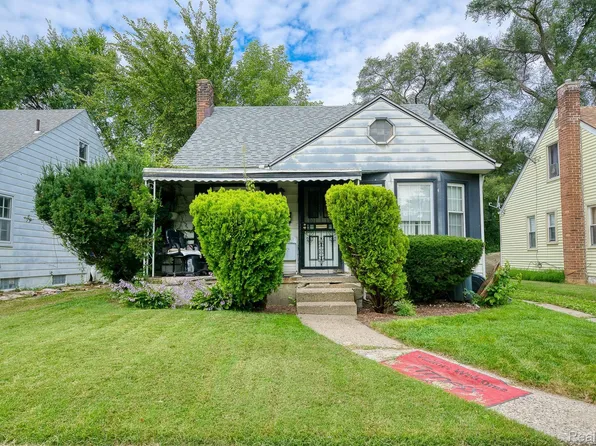 19003 Fielding St, Detroit, MI 48219