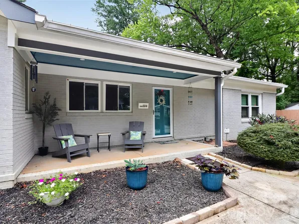 1016 Dresden Dr W, Charlotte, NC 28205