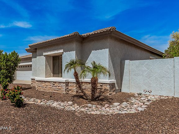 2nd image of 20948 E SADDLE Way