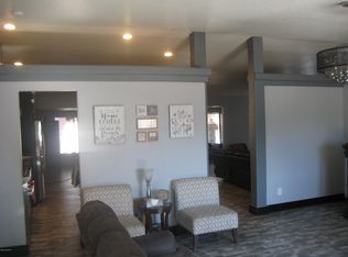 1570 W Bagpipe Dr, Tucson, AZ 85746