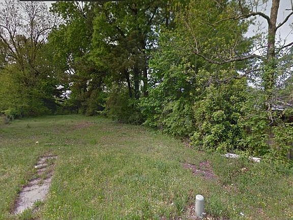 3rd image of 600 E 17th Ave