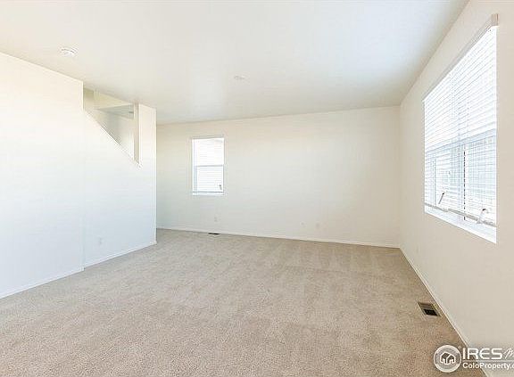 3rd image of 146 Hidden Lake Dr