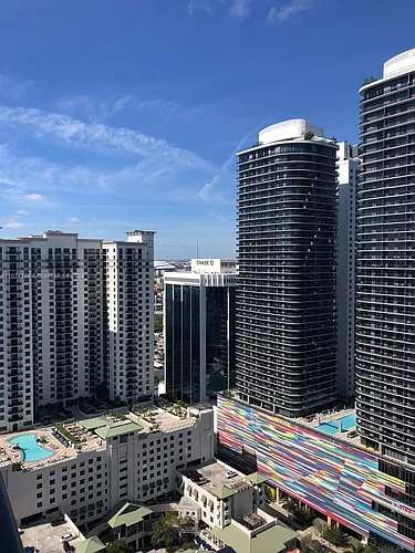 1000 Brickell Plz #3415 Photo 1
