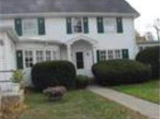 46 Woburn St #2, Reading, MA 01867