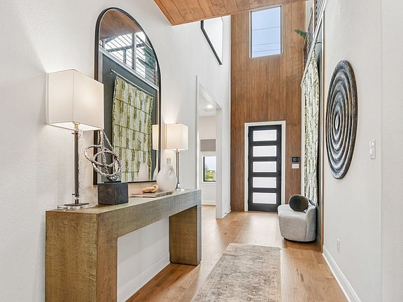 7th image of this home