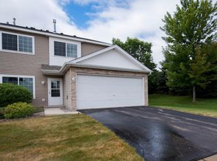 1176 Elmwood Ave, Shakopee, MN 55379