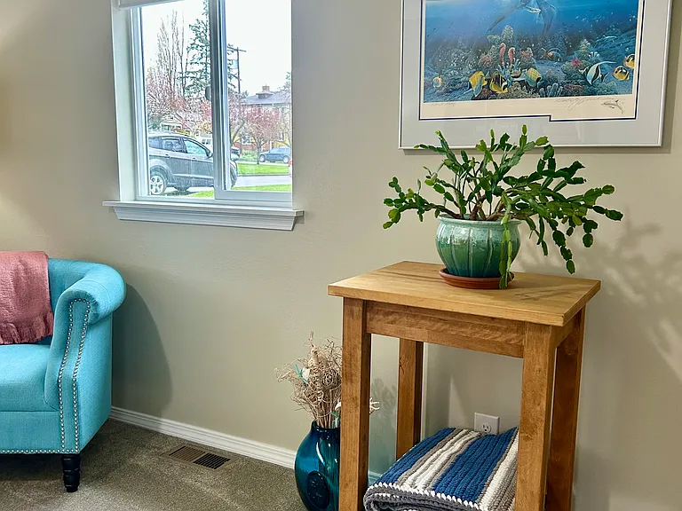 1511 L Ave — Photo 6