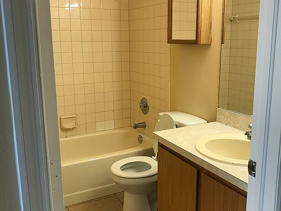 5th image of 8351 Pennsylvania Blvd