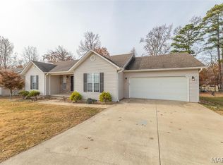 213 Murfield Dr, Poplar Bluff, MO 63901