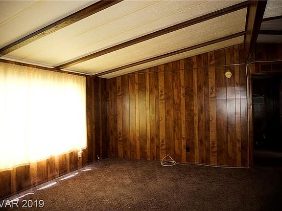 3rd image of 2789 Everglade St