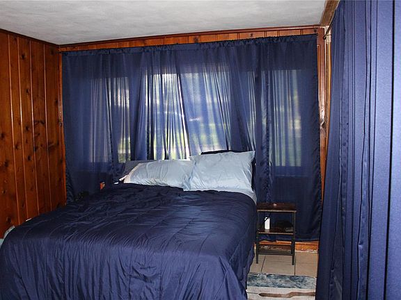 5th image of 6837 Chamberlain Ct