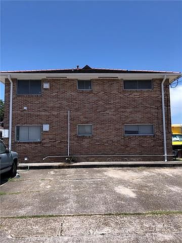 1st image of 3215 Cypress St APT B