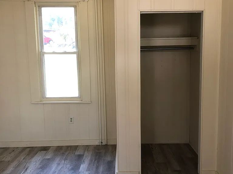 429 Ash St #1 — Photo 4