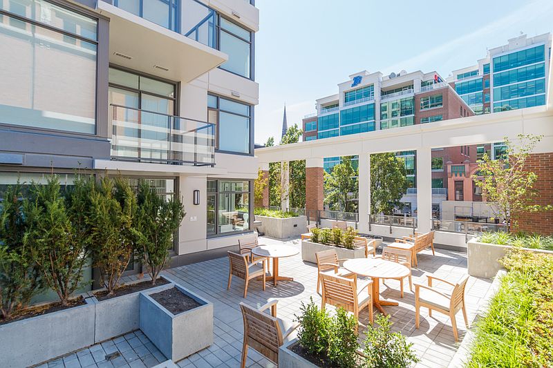 Victoria Apartment for rent - 2 Bedrooms — photo 16
