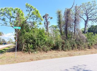 2801 12th St #3, Englewood, FL 34224