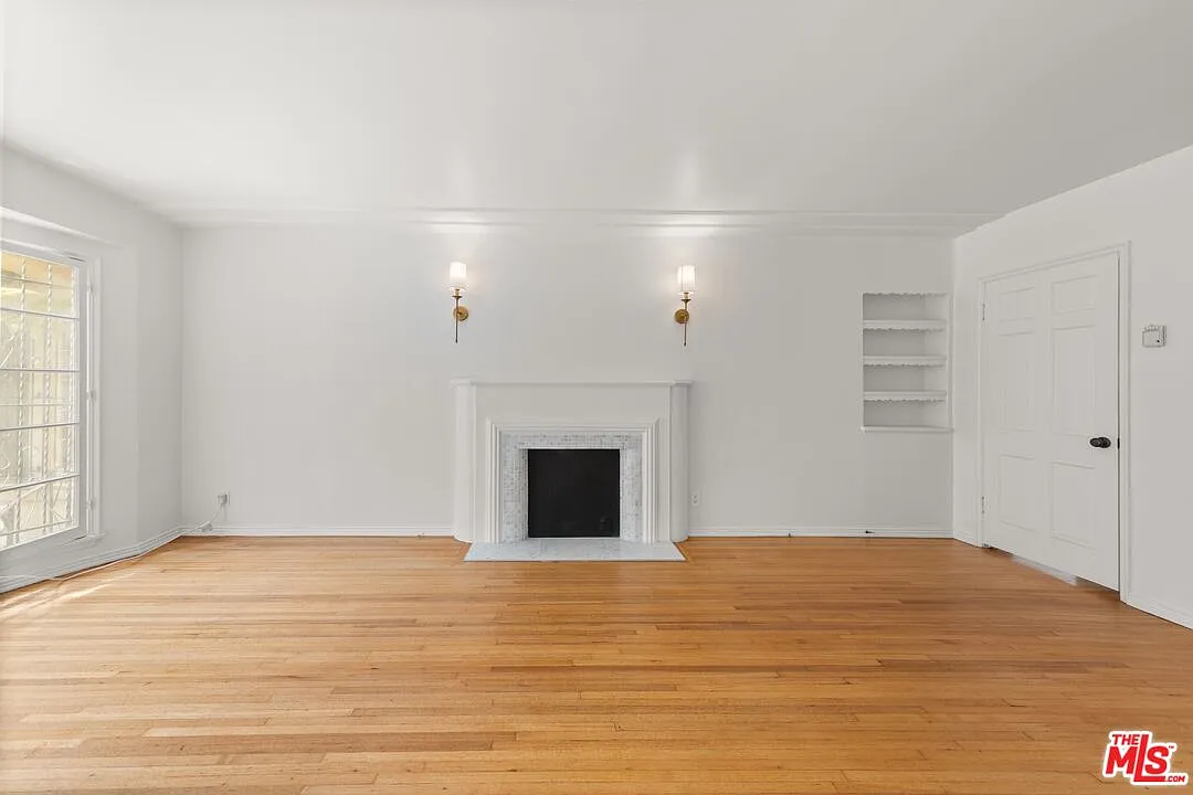 1 bed, 1.0 bath, 854 sqft, $3,150 — Photo 3