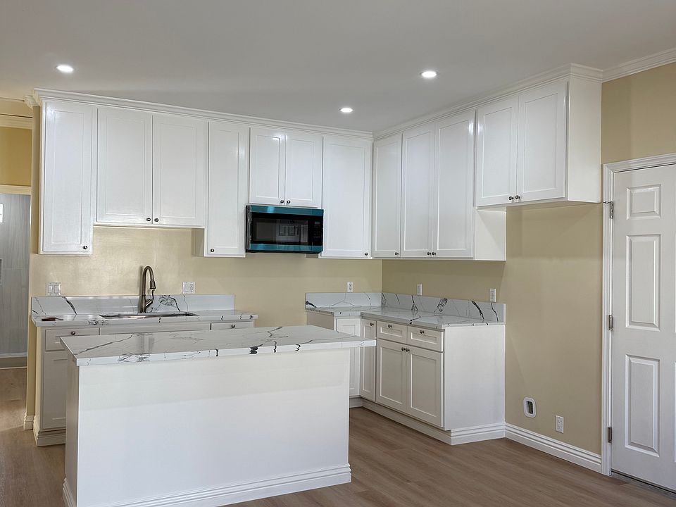 1st image of 9710 Crenshaw Blvd #1/2