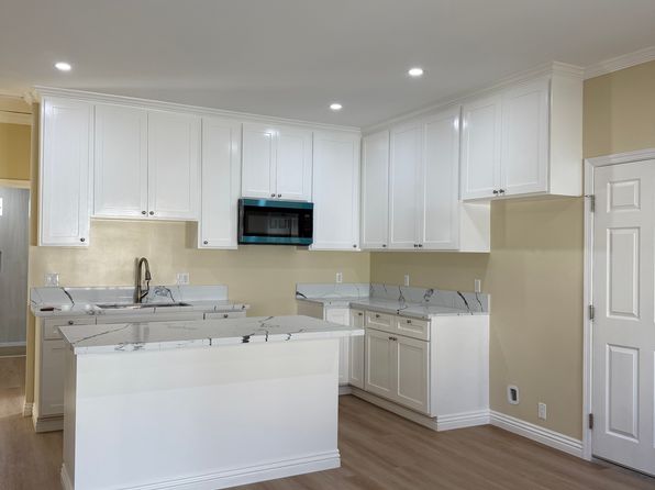 9710 Crenshaw Blvd #1/2