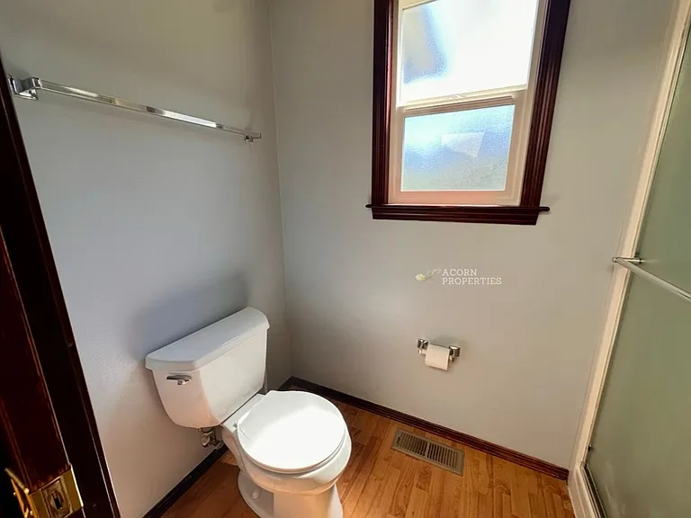 1331 SW Harbor Vista Cir — Photo 37