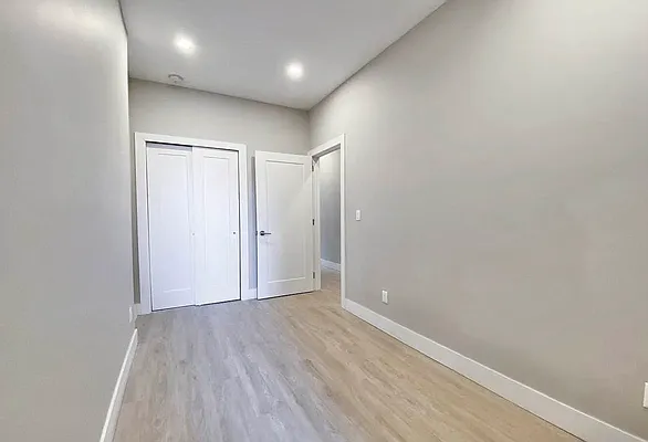 Rented by New Amsterdam Realty Group | media 9