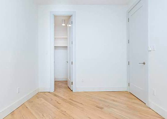 3rd image of 214 Sumpter St #2B