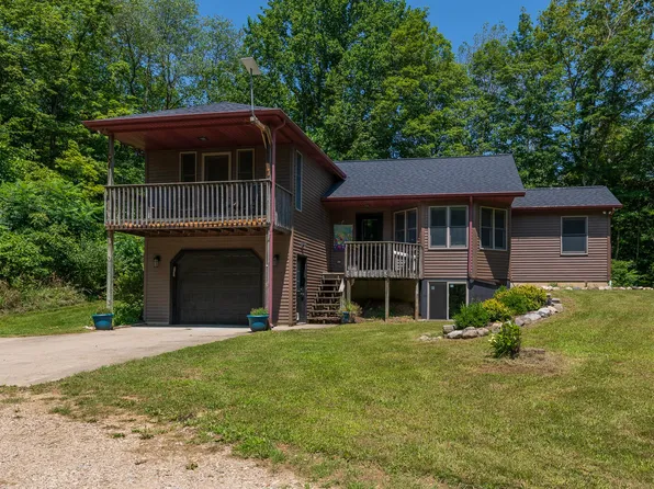 532 River Rd, Otsego, MI 49078