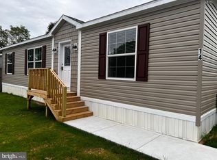 14 Hazel Cir, Mechanicsburg, PA 17050