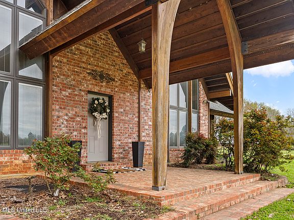 5th image of 30 Mulberry Ridge Ln