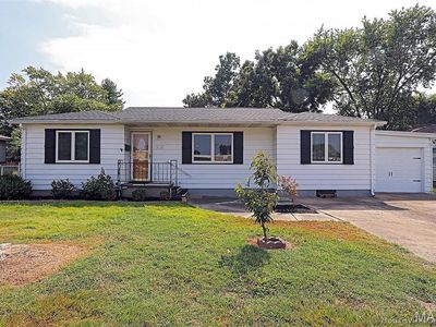 514 Yoakum Ave, Chaffee, MO, 63740