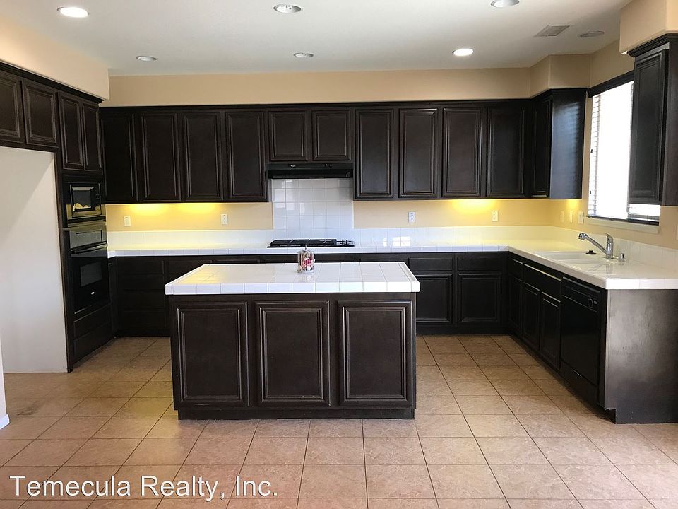 1st image of 29548 Barefoot Cir