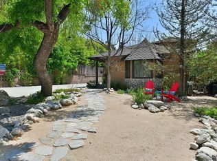 312 Grove St, Sierra Madre, CA 91024
